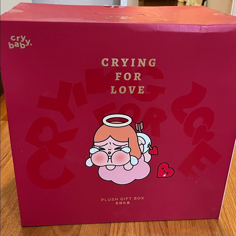 Cry Baby Pink Plush Gift Box100%authentic!!!